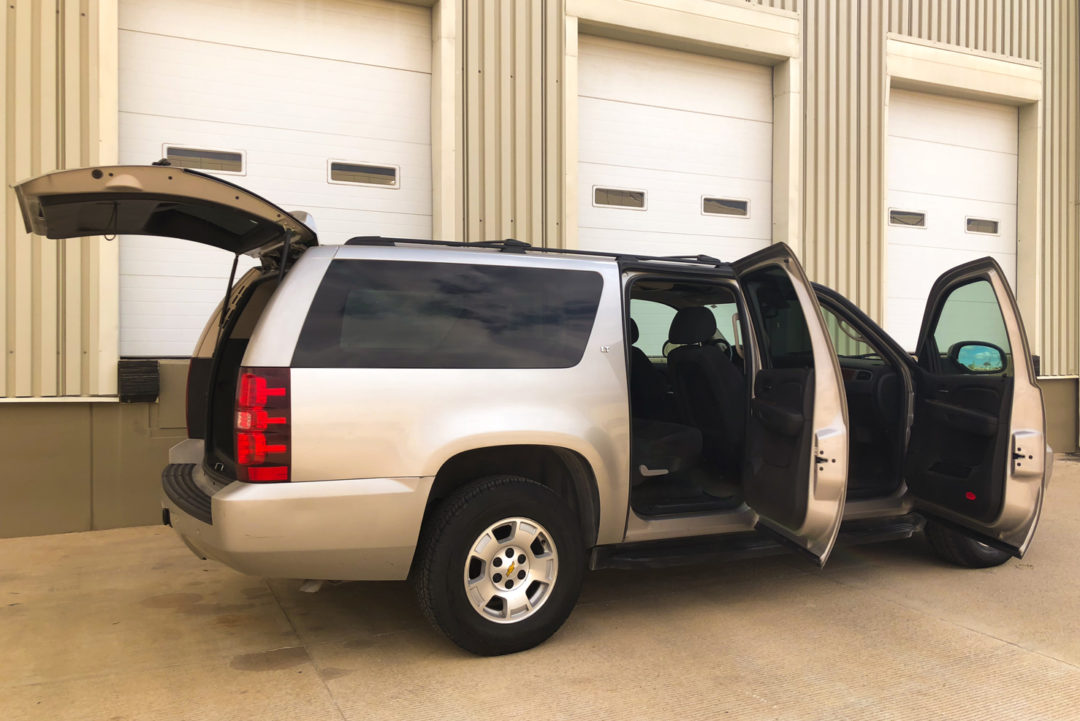 Chevrolet Suburban Suvs Tamaño Completo Bbb Rent A Car