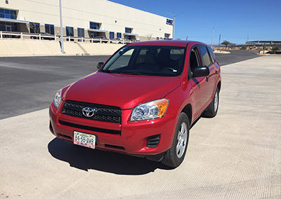 Toyota RAV4 (tamaño mediano)