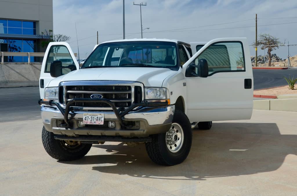 Ford Super Duty F250 4X4 Pickup (4 Doors) BBB Rent a Car
