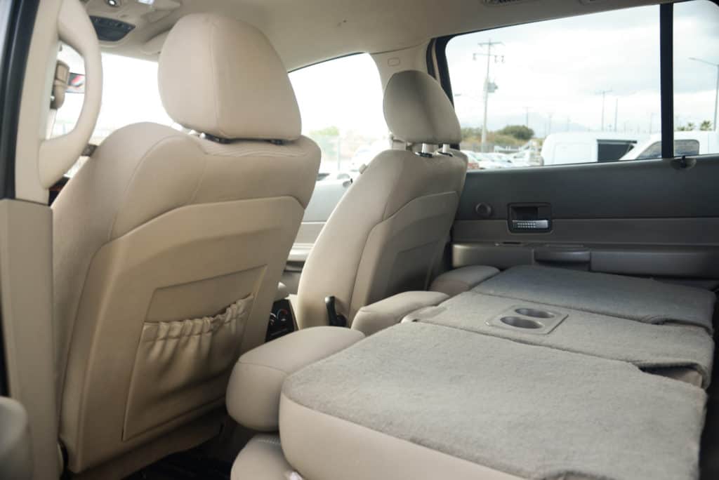 Dodge Durango SUVs (Full Sized) - BBB Rent a Car