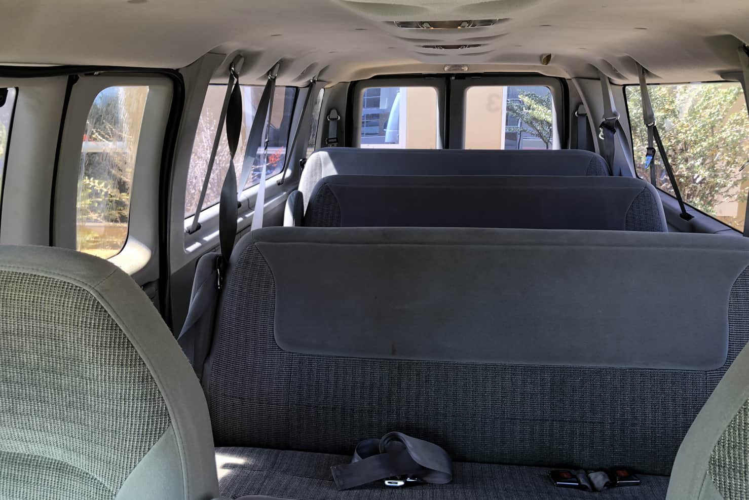 Ford Super Duty Vans 12 to 15 Passengers