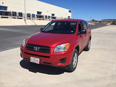 Toyota RAV4 (tamaño mediano) - BBB Rent a Car