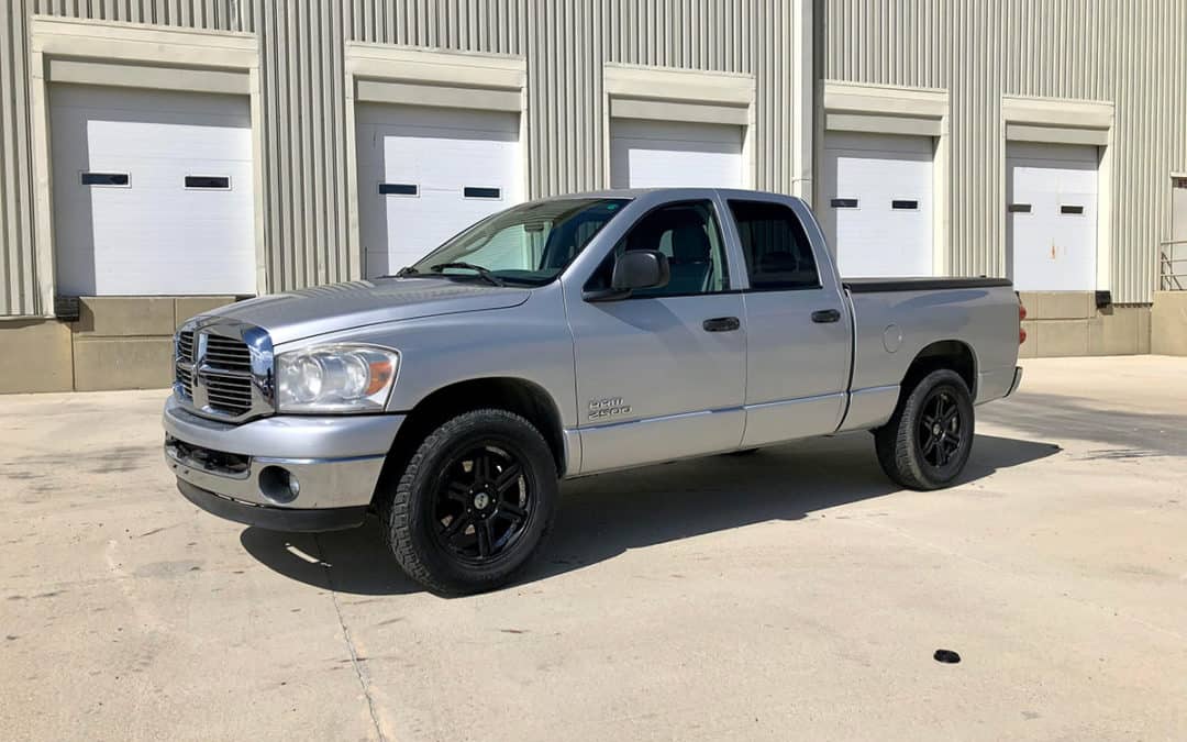 Rent Dodge 2500 Ram SLT 4X4 (4-Door Pickup)
