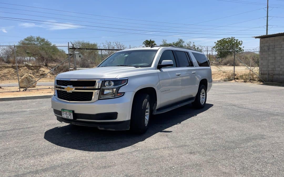 Rent Chevrolet Suburban SUVs 8 PASSENGERS (Full Sized)